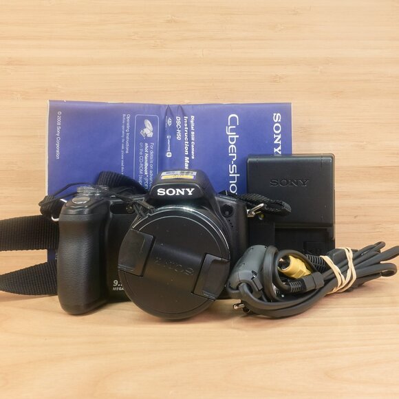 Sony Cyber-shot DSC-H50 / 9.1MP Camera / 15× Zeiss Zoom / Full HD / Japan Made - Picture 3 of 10